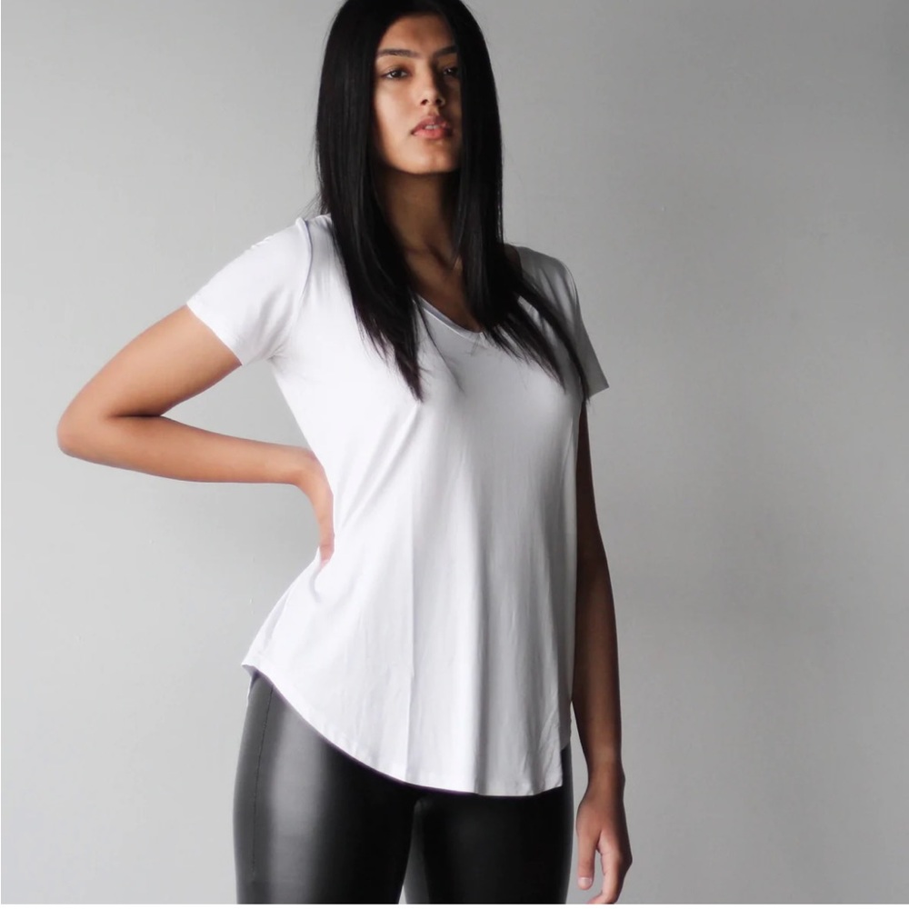Emmy Deveaux Boyfriend T-Shirt